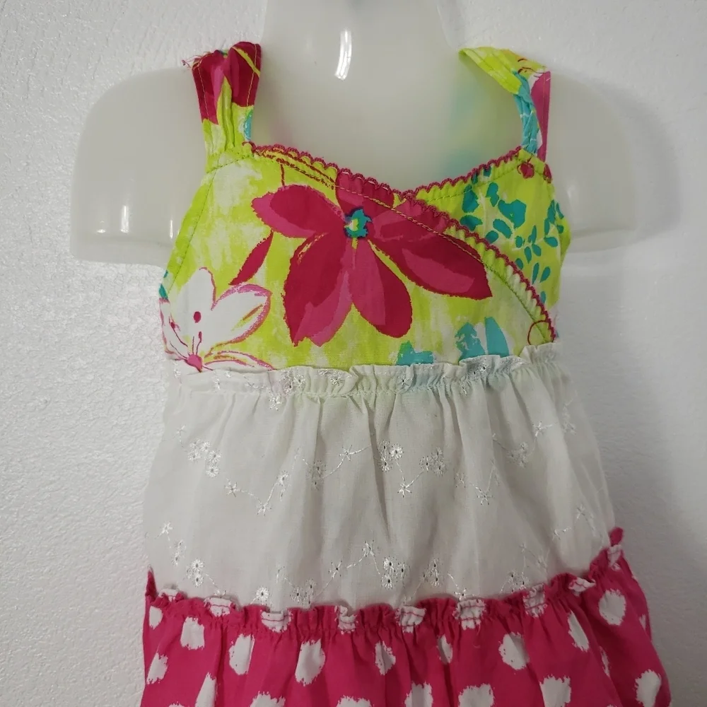 Youngland baby girl Dress size 18 months
